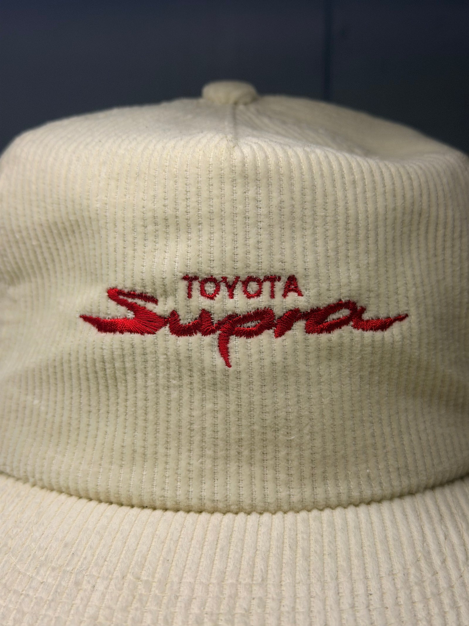 Motorsports Corduroy Strapback Hat – Cream